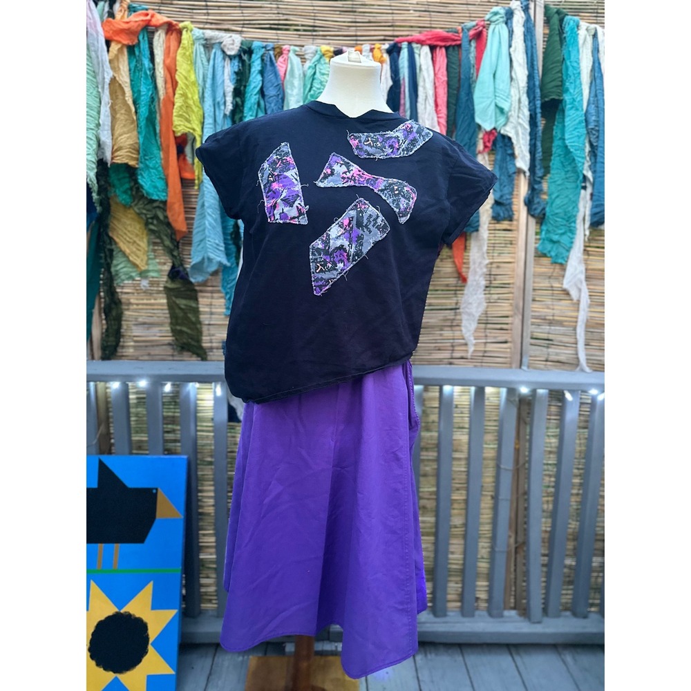 Vintage Marlboro Man‎ Remixed Asymmetrical Graphic T-Shirt Black Purple Custom M - Picture 2 of 9